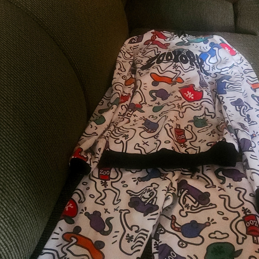 Zoo York Hoodie/Sweat Pant Set